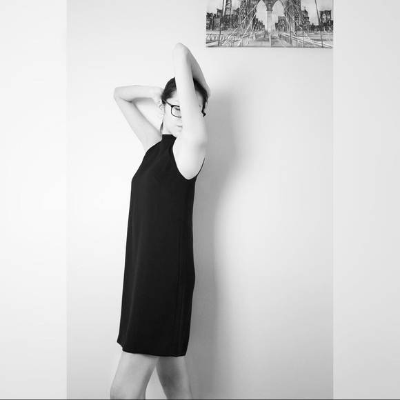 Meet your Posher, Little black closet - Picture 1 of 1